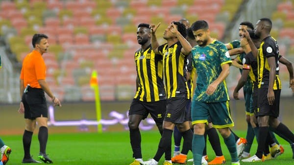 رومارينيو وحراس النصر.. 4 ضحايا