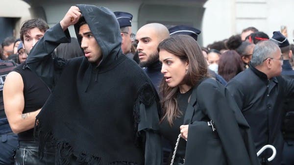 زوجة حكيمي تتوارى عن الأنظار.. وتعيش في “مخبأ”