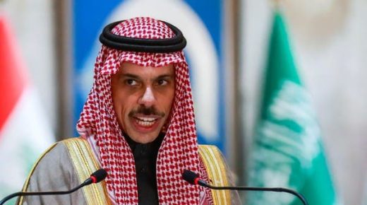 وزير الخارجية السعودي يبحث مع المبعوث الأممي الملف السوري