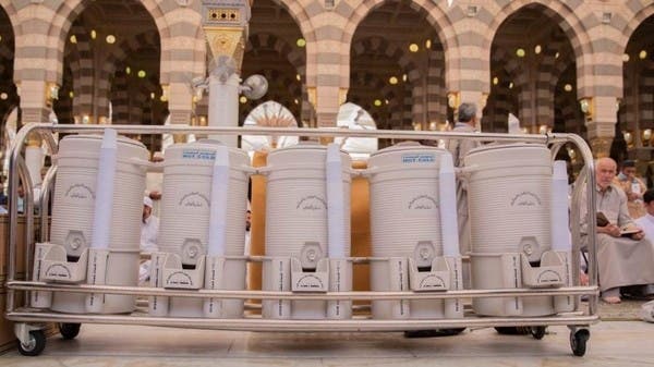 400 طن يوميا من ماء زمزم بالمسجد النبوي.. وهذه التفاصيل