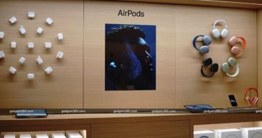 افتتاح أول متجر Apple في دلهي بالهند 20 أبريل