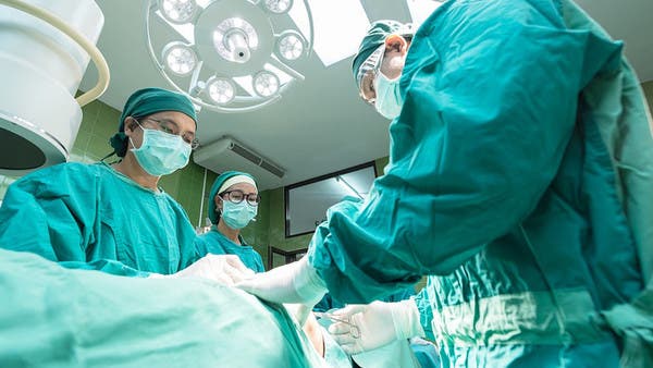 جراحة فريدة في السعودية.. زراعة قلب صناعي كامل