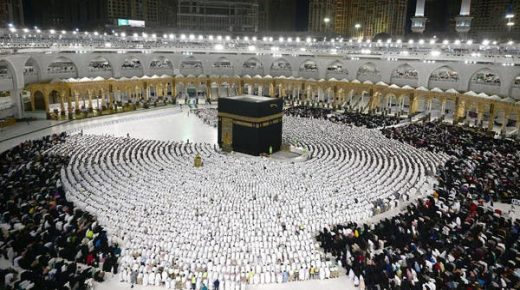 دعوة من السعوديين لأصدقائهم.. 4 مزايا لتأشيرة الزيارة الشخصية