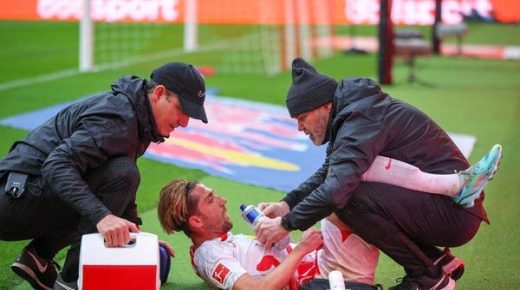 لاعب لايبزيغ يتعرض لنوبة ذعر بسبب “هدفه الأول”
