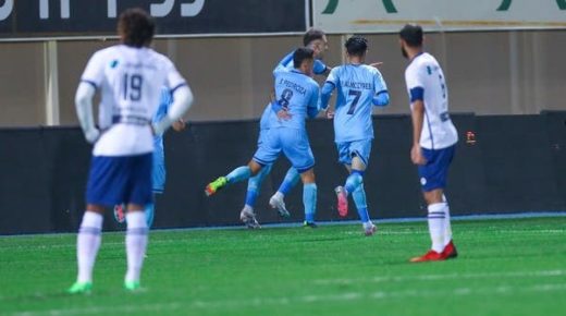 “لدغة” لوبيز تقود الباطن إلى فوز تاريخي على الهلال