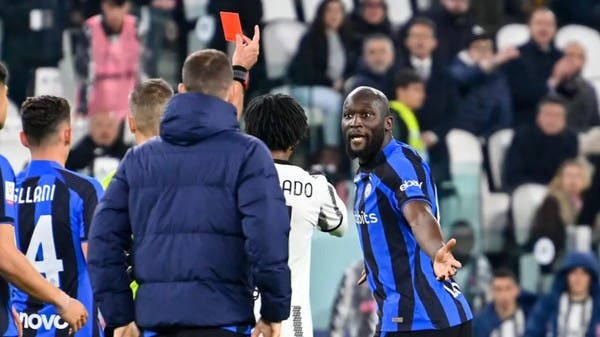 لوكاكو يمنح إنتر تعادلاً ثميناً أمام يوفنتوس في الكأس.. ويطرد