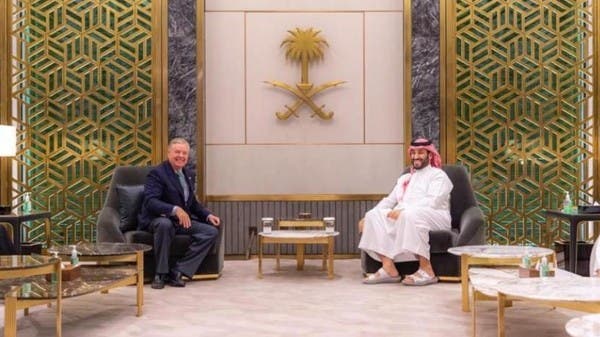 محمد بن سلمان وليندسي غراهام يستعرضان المسائل المشتركة