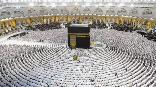 مليون ونصف المليون مصل بالمسجد الحرام ليلة 25 رمضان