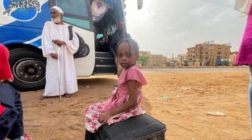 100 مليون دولار.. مساعدات إنسانية من السعودية للسودان