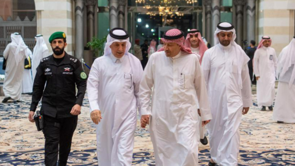القمة العربية في السعودية.. وزراء الخارجية يتوافدون إلى جدة