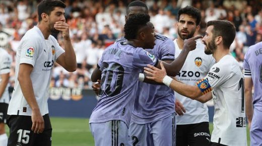 فالنسيا يطرد فينيسيوس ويرسل ريال مدريد إلى المركز الثالث
