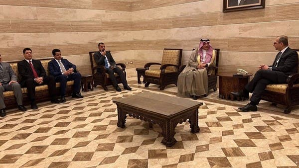 لفتح السفارة في دمشق.. فريق فني سعودي يصل سوريا