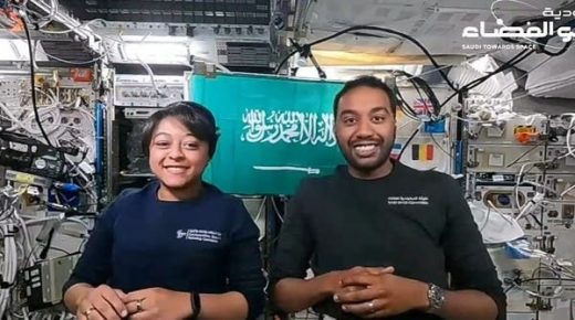مع ريانة برناوي وعلي القرني.. سعوديون يجربون انتشار الألوان السائلة