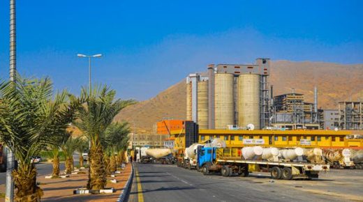 “إسمنت الجنوب” توقع اتفاق تمويل بـ1.4 مليار ريال مع “الأهلي” السعودي