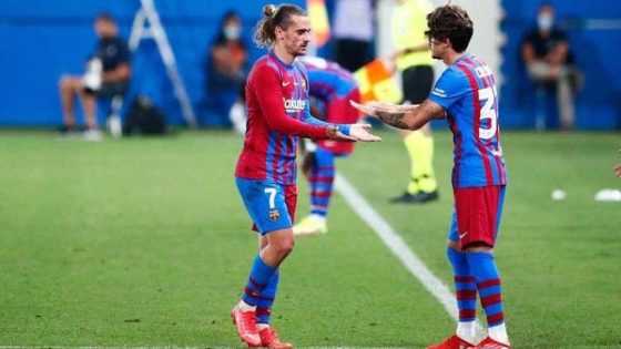 الأخدود السعودي يعلن تعاقده مع لاعب برشلونة