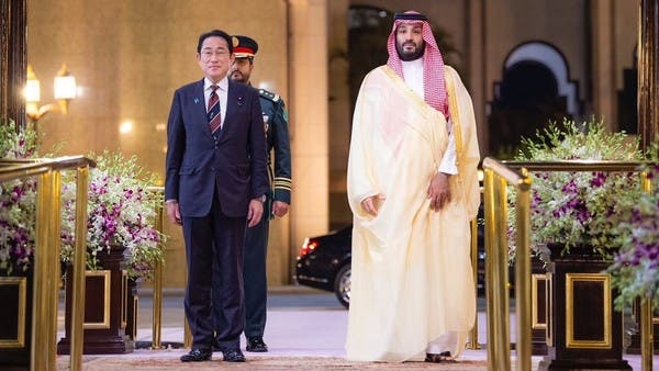 الأمير محمد بن سلمان يعقد جلسة مباحثات مع رئيس وزراء اليابان في جدة