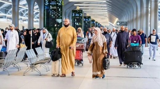 وصول طلائع ضيوف الرحمن القادمين من مكة إلى المدينة المنورة