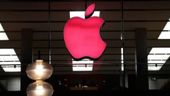 أبل تنهى تطبيق iTunes Movie Trailers الكلاسيكى