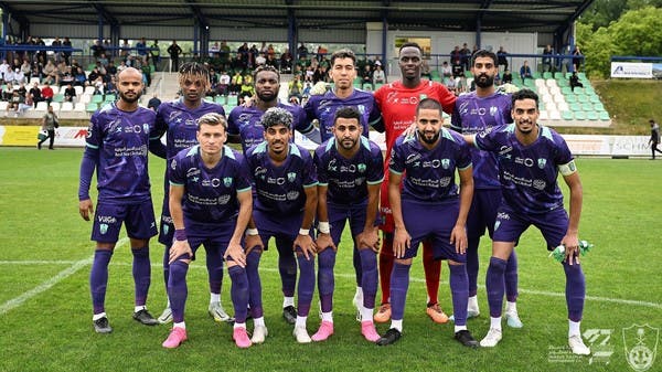 الأهلي يقص شريط الدوري السعودي وسط اهتمام عالمي