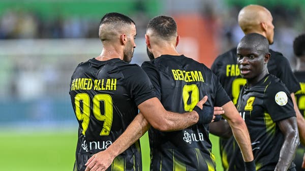 الاتحاد للتمسك بالصدارة أمام الرياض