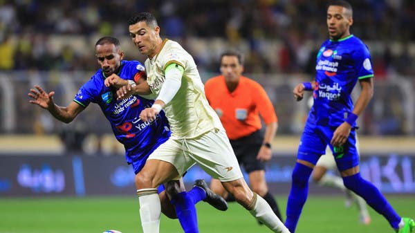 النصر يبحث عن أولى نقاطه أمام الفتح
