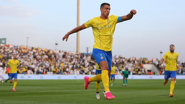 النصر يهزم الرجاء ويضرب موعداً مع الشرطة