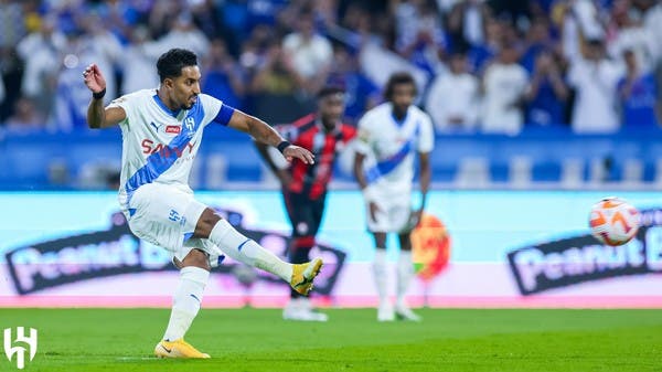 الهلال يكتسح الرائد برباعية