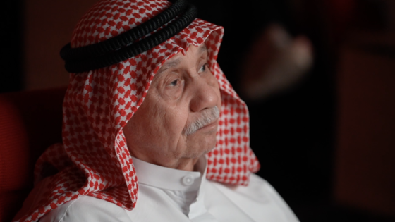 بادرة غير مسبوقة.. مكتبة المؤسس تستضيف المسنين لمشاهدة “آخر البدو”