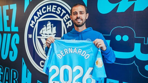 برناردو سيلفا يجدد عقده مع مانشستر سيتي حتى 2026