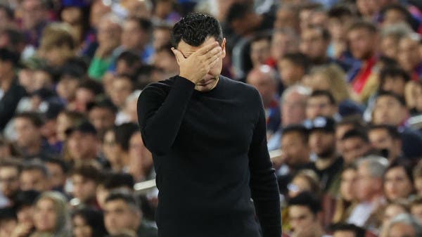 صدمة.. برشلونة لا يمتلك سوى 12 لاعبا فقط في أولى مباريات الموسم