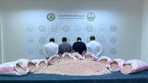 فيديو.. إجهاض تهريب “3.4 مليون” قرص “أمفيتامين” بالرياض