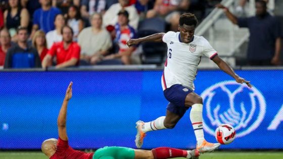 ميلان يتعاقد مع لاعب الوسط الأميركي يونس موسى