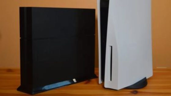 تشترى PS4 ولا PS5؟.. دليلك الكامل لشراء جهاز بلاستيشن