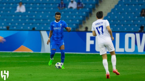 الهلال ينجو من فخ نافباهور ويتعادل بصعوبة