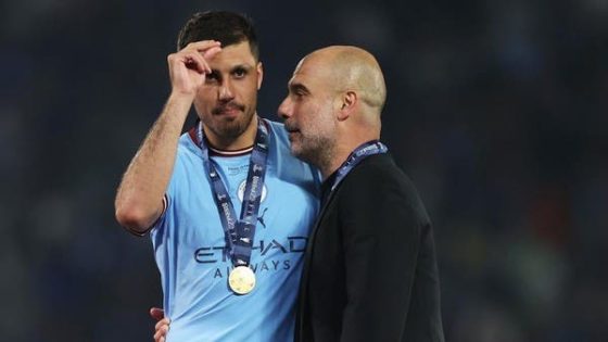 رودري أفضل لاعب وسط في العالم