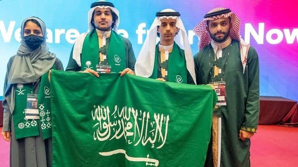 فرسان السعودية يتنافسون في “أولمبياد المعلوماتية” في هنغاريا
