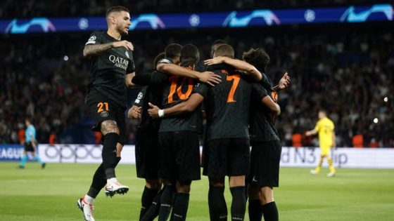 مبابي وحكيمي يسجلان في فوز باريس على دورتموند