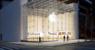متجر أبل يواجه مشاكل مع تسابق المستخدمين على الطلب المسبق لـ iPhone 15