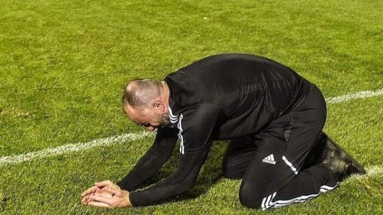 مدرب الجزائر: يجب أن نتحلى بالتواضع