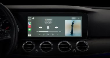 أبل تواجه مشكلة فى CarPlay لدى بعض مستخدمى iPhone 15
