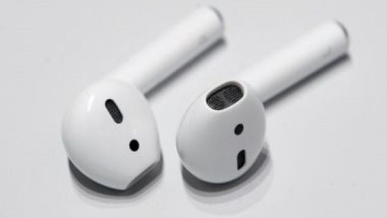 تسريبات.. خطة إطلاق سماعات AirPods الجديدة من آبل وتغييرات كبيرة قادمة