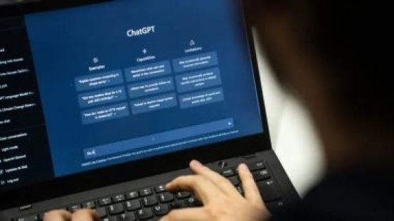 دراسة: واحد من كل 5 مراهقين استخدموا ChatGPT فى “عمل الواجب”