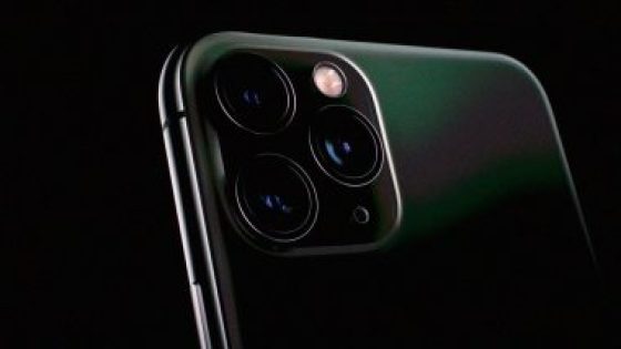 إيه الفرق؟.. أبرز الاختلافات بين هاتف iPhone 11 و iPhone 7 Plus