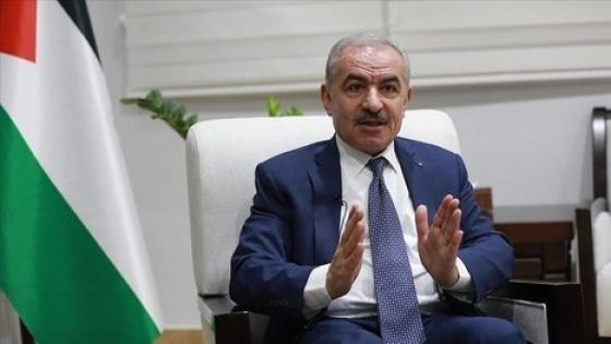 رصيف الممر المائي على شاطئ غزة يفوح بـ”رائحة …