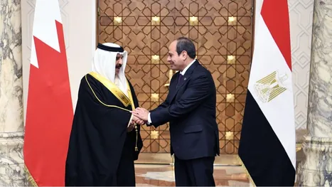 السيسي وملك البحرين يدعوان لهدنة بغزة وقبول عضوية فلسطين …