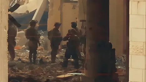 القسام توقع قوة من جيش الاحتلال بكمين شرق خانيونس.. …