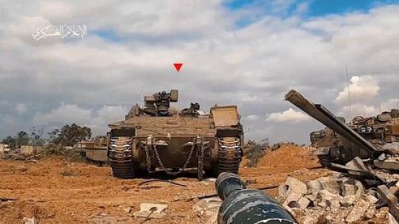 المقاومة تقصف موقع “كرم أبو سالم” وتدمر ناقلة جند بمحيط …