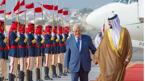 عباس يهاجم “حماس” أمام القمة العربية ويحملها مسؤولية …