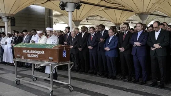 وفاة نجل عبدالفتاح البرهان بتركيا.. وتشييع جثمانه بحضور …