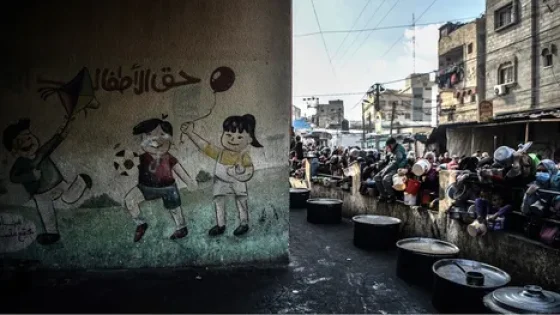 نشطاء يحذرون من خطة “الفقاعات الإنسانية” التي يسعى لها …